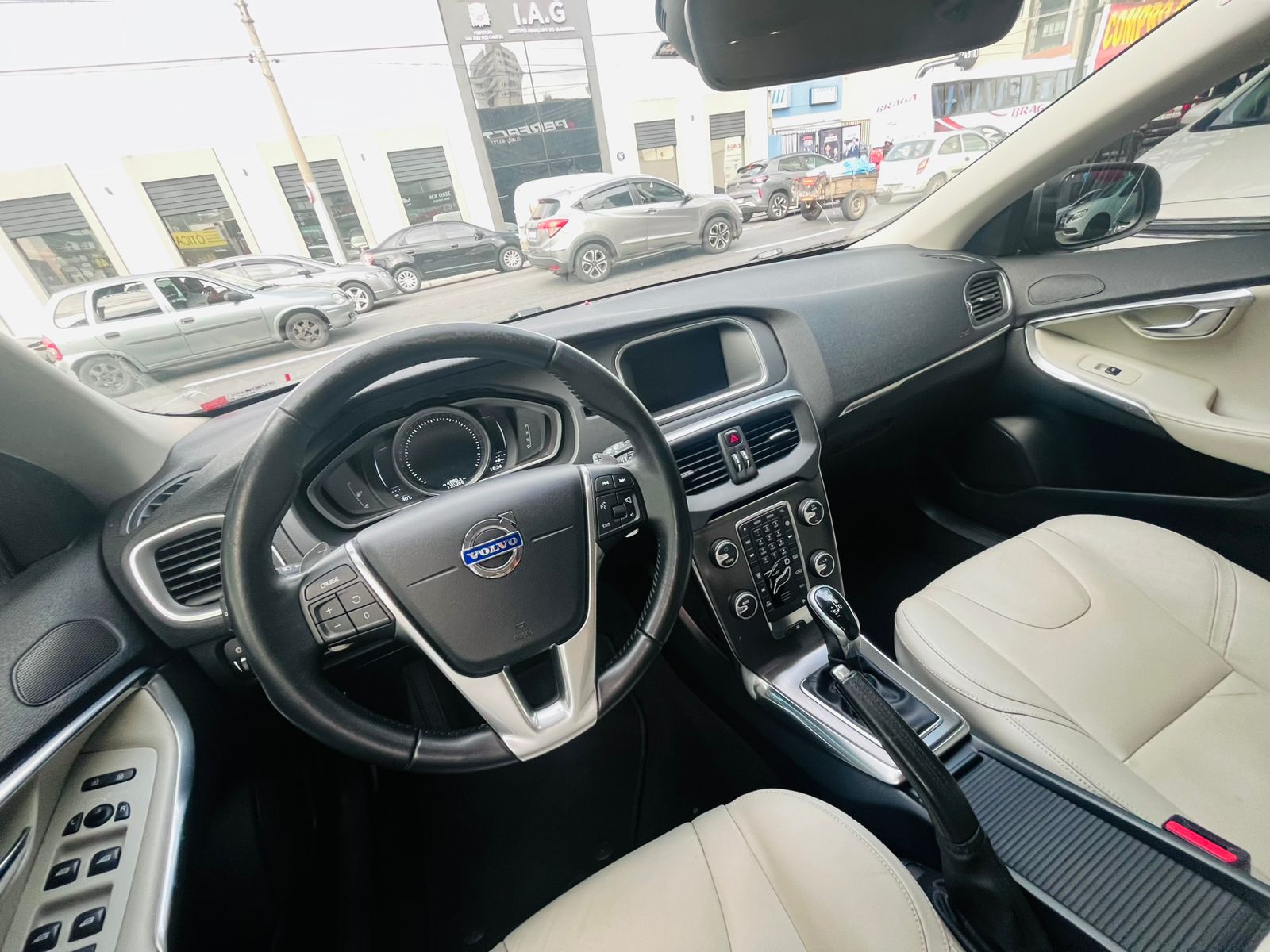 WhatsApp Image 2026-02-03 at 13.10.45